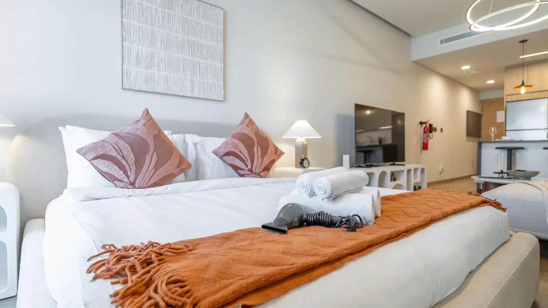 Chic Modern Studio Apartment For 2 In Jvc! Dubai 0*,  United Arab Emirates