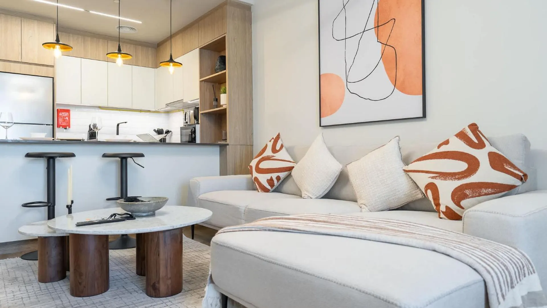 Chic Modern Studio Apartment For 2 In Jvc! Dubai 0*,