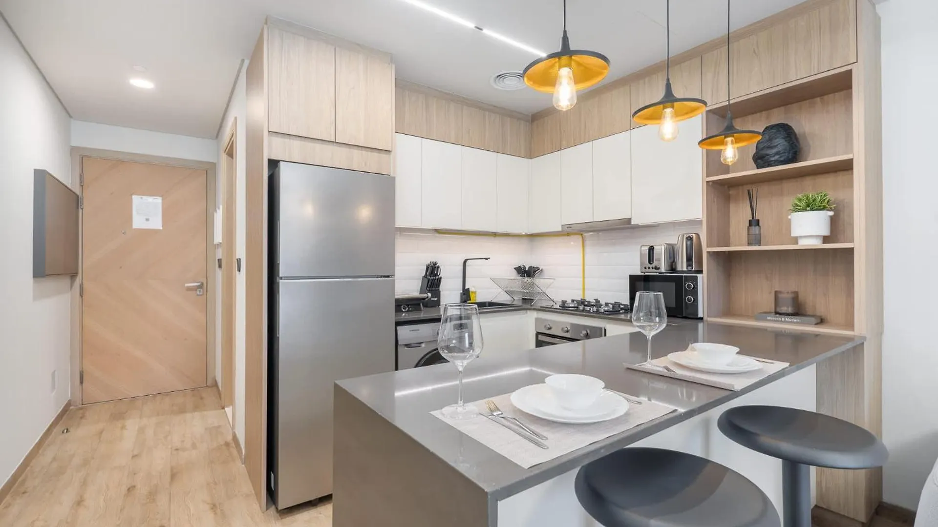 Chic Modern Studio Apartment For 2 In Jvc! Dubai